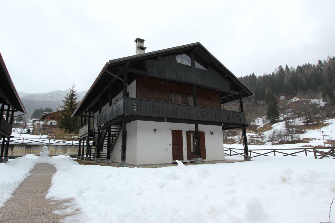 Varabeta Forni di Sopra Exterior foto