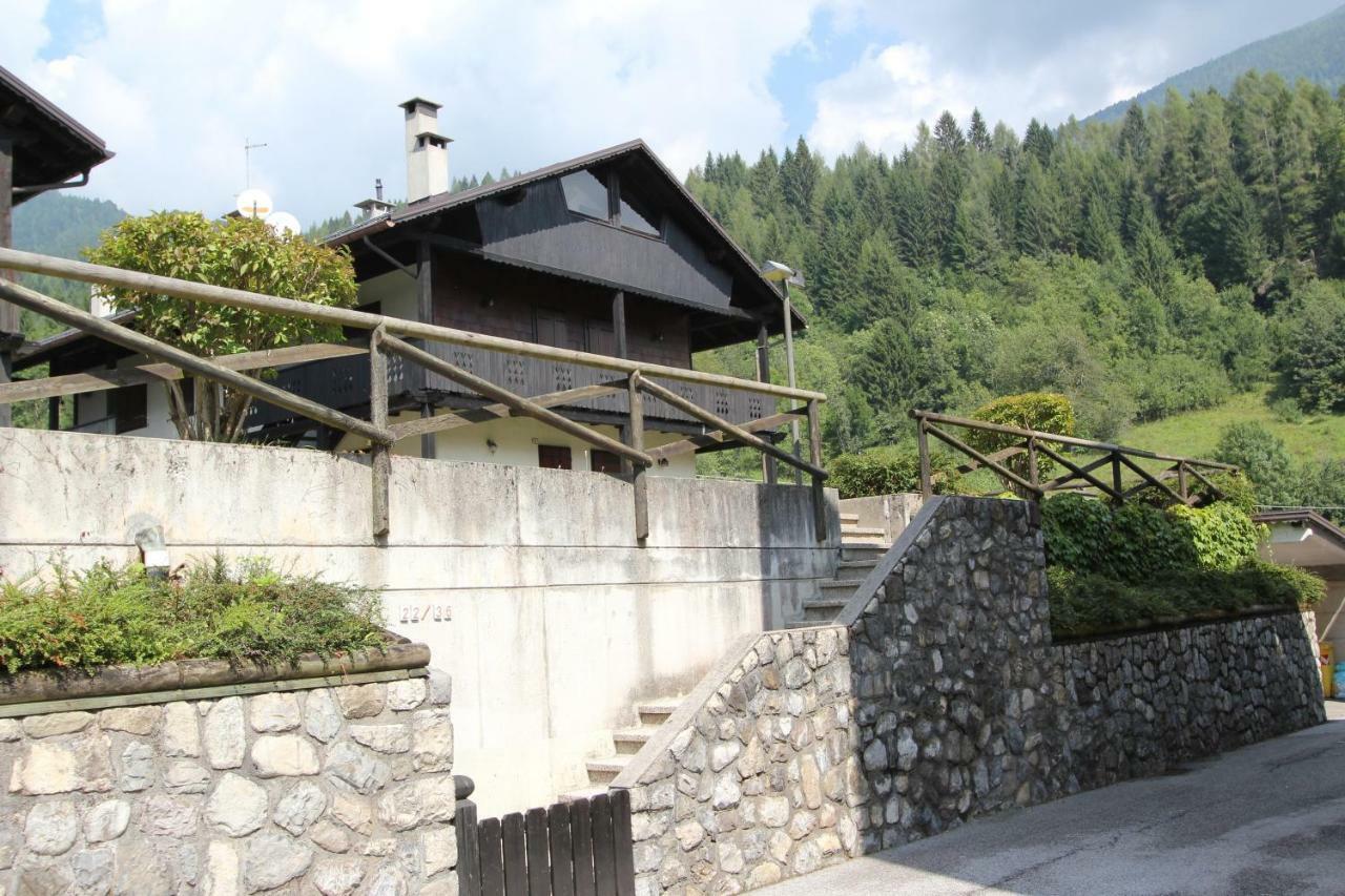 Varabeta Forni di Sopra Exterior foto